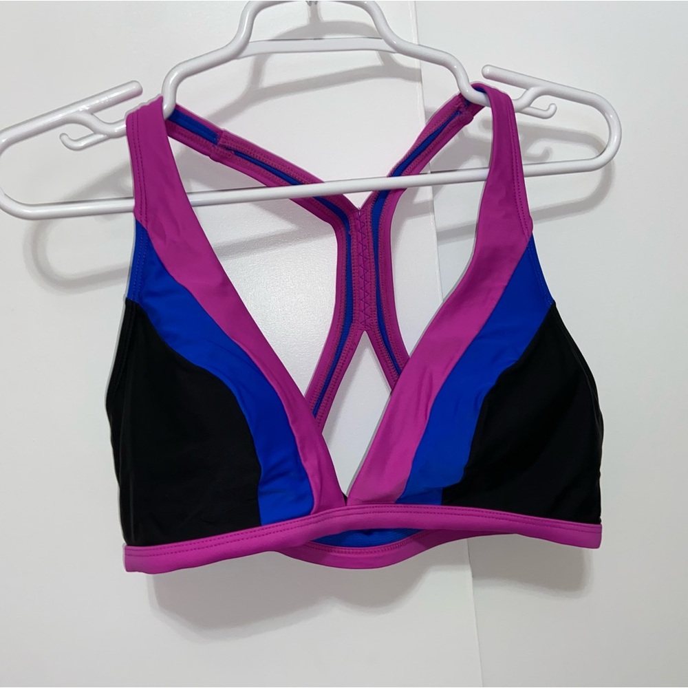 Women’s swim top w/ cris cross back - Size: L